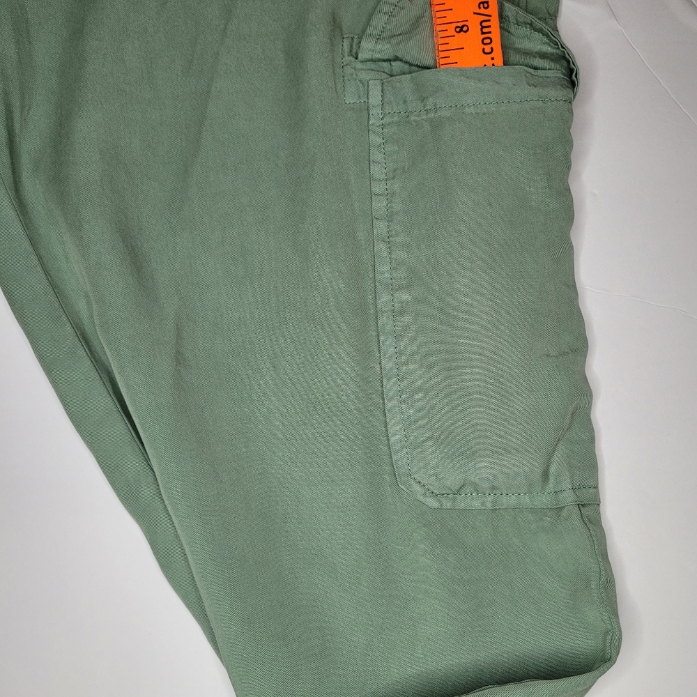 Saks Fifth Avenue Cargo Pants Women's Green Medium Elastic Tie Waist Boho Casual - Picture 10 of 11